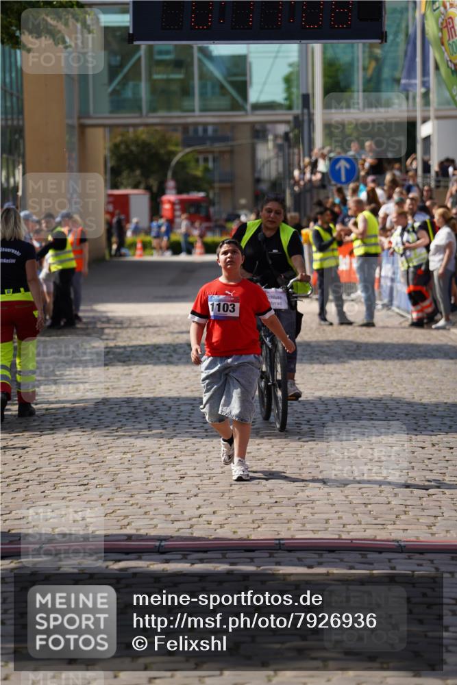 13.06.2025 - Holstenköstenlauf Felixshl http://msf.ph/oto/7926936 13.06.2025 16:41:22 Laufen 1103 meine-sportfotos.de