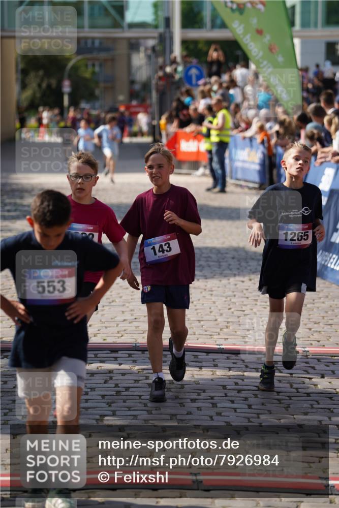 13.06.2025 - Holstenköstenlauf Felixshl http://msf.ph/oto/7926984 13.06.2025 16:50:31 Laufen 143, 553, 659, 1265, 1875, 1892 meine-sportfotos.de