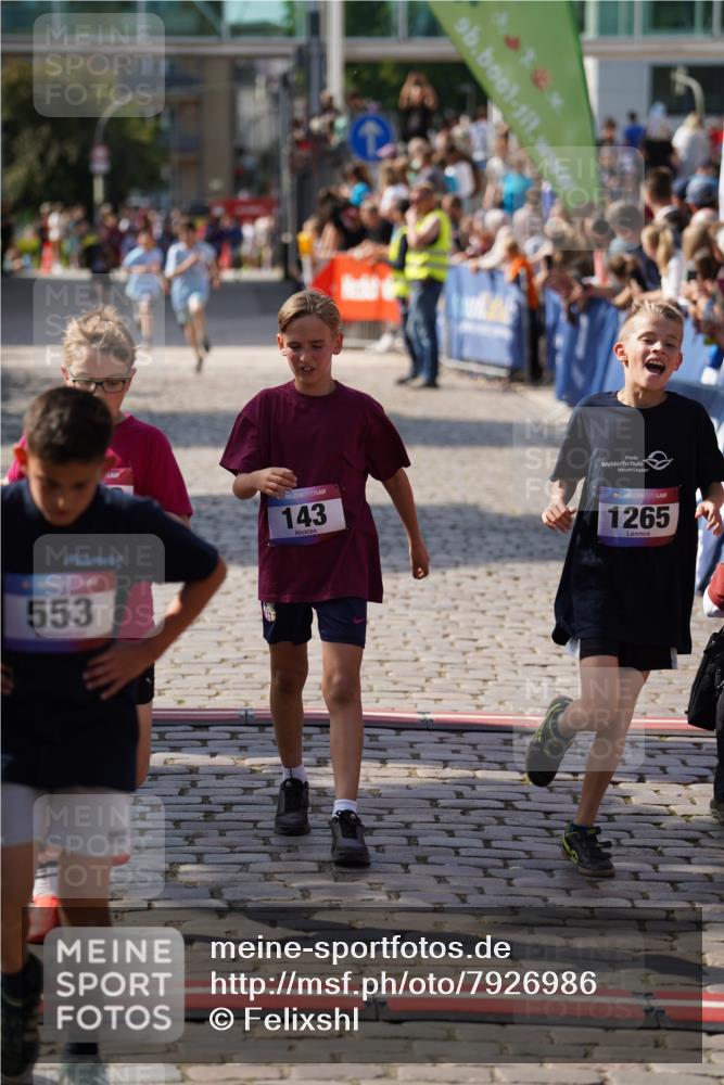 13.06.2025 - Holstenköstenlauf Felixshl http://msf.ph/oto/7926986 13.06.2025 16:50:32 Laufen 143, 263, 411, 553, 659, 1265, 1875, 1892 meine-sportfotos.de