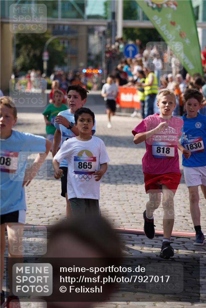 13.06.2025 - Holstenköstenlauf Felixshl http://msf.ph/oto/7927017 13.06.2025 16:50:50 Laufen 22, 270, 407, 408, 818, 940, 1117, 1123, 1363, 1409, 1802, 1830, 1848, 1919 meine-sportfotos.de
