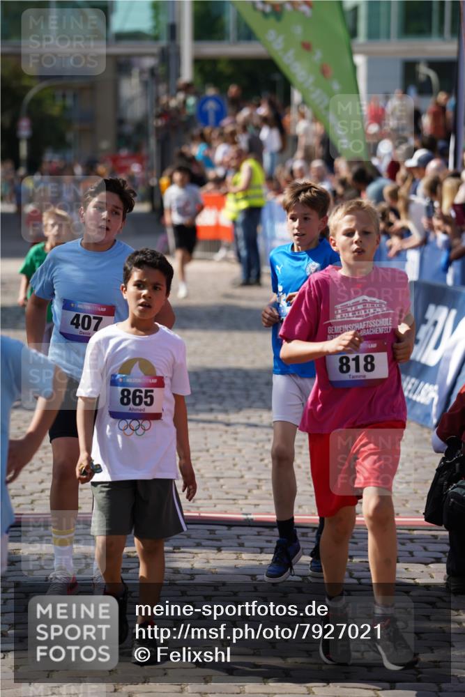 13.06.2025 - Holstenköstenlauf Felixshl http://msf.ph/oto/7927021 13.06.2025 16:50:51 Laufen 270, 407, 408, 818, 940, 1117, 1123, 1363, 1409, 1830, 1848 meine-sportfotos.de