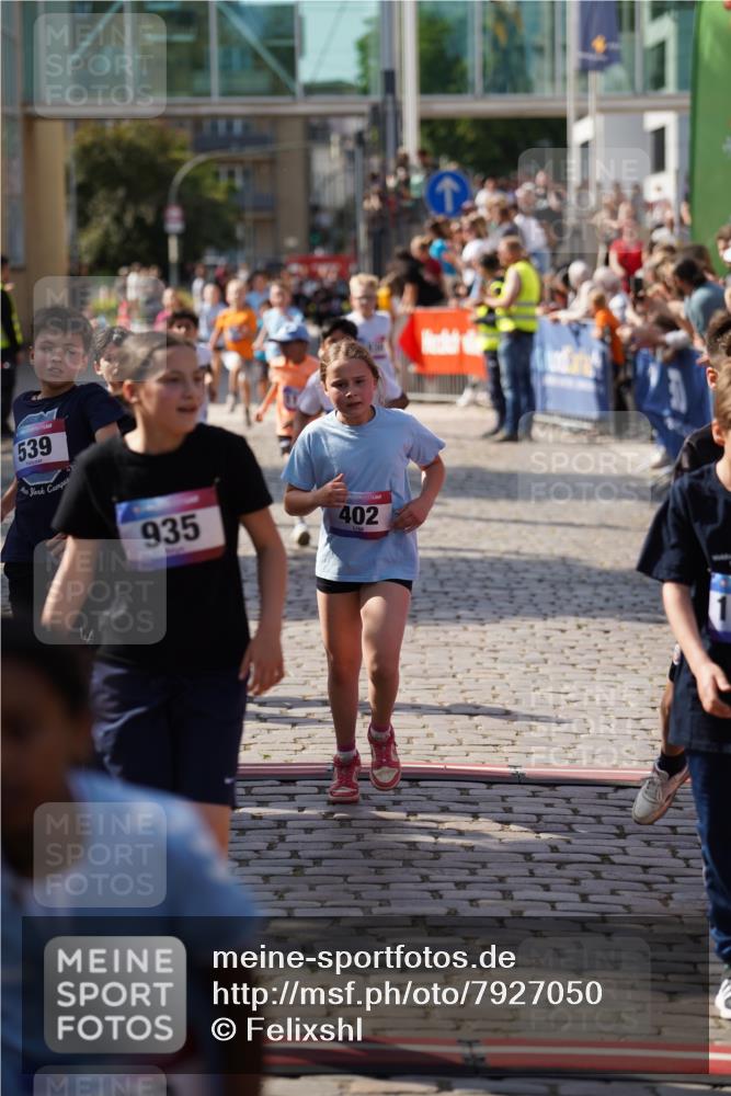 13.06.2025 - Holstenköstenlauf Felixshl http://msf.ph/oto/7927050 13.06.2025 16:51:08 Laufen 91, 100, 260, 402, 416, 539, 552, 799, 933, 935, 1027, 1030, 1036, 1112, 1120, 1258, 1261, 1431, 1818 meine-sportfotos.de