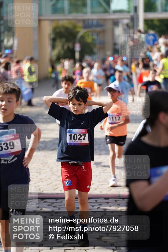 13.06.2025 - Holstenköstenlauf Felixshl http://msf.ph/oto/7927058 13.06.2025 16:51:11 Laufen 91, 396, 402, 414, 416, 534, 539, 552, 799, 933, 1027, 1030, 1036, 1112, 1120, 1258, 1818, 1927 meine-sportfotos.de