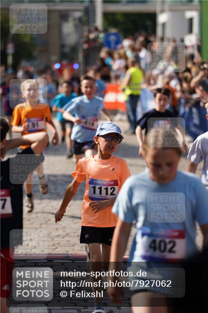 13.06.2025 - Holstenköstenlauf Felixshl http://msf.ph/oto/7927062 13.06.2025 16:51:12 Laufen 56, 91, 396, 402, 414, 416, 534, 539, 552, 799, 933, 1027, 1030, 1036, 1112, 1120, 1258, 1818, 1927 meine-sportfotos.de