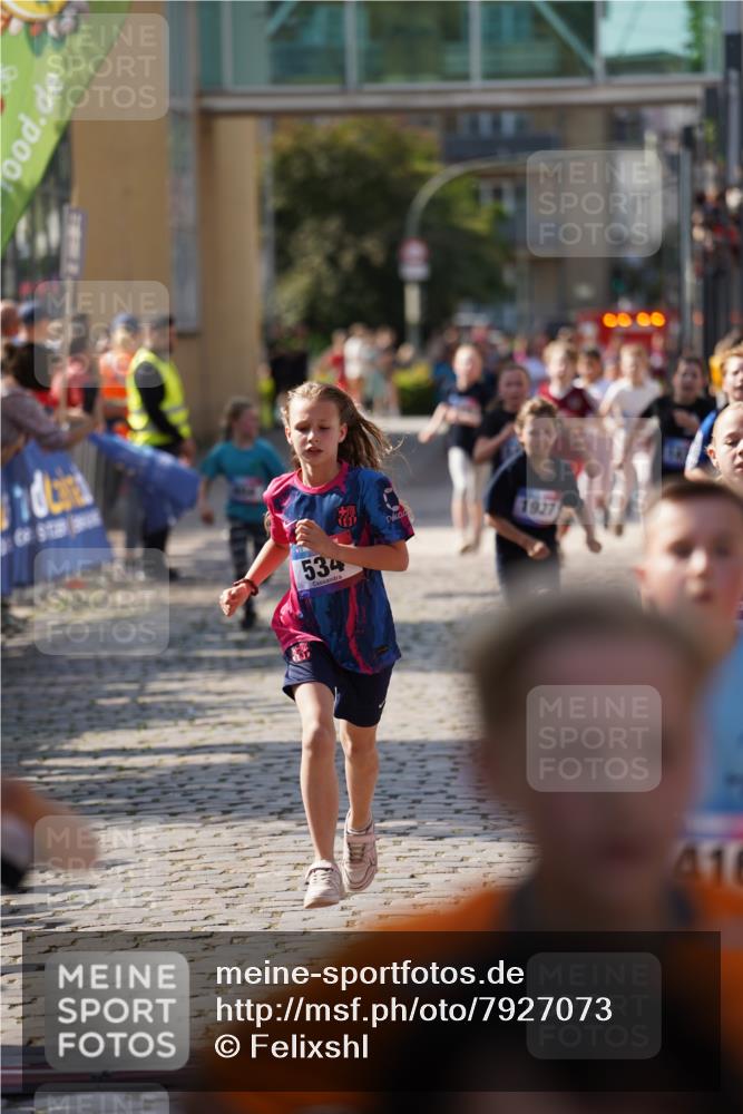 13.06.2025 - Holstenköstenlauf Felixshl http://msf.ph/oto/7927073 13.06.2025 16:51:17 Laufen 56, 91, 396, 414, 416, 534, 552, 799, 804, 932, 1258, 1259, 1407, 1430, 1809, 1927 meine-sportfotos.de