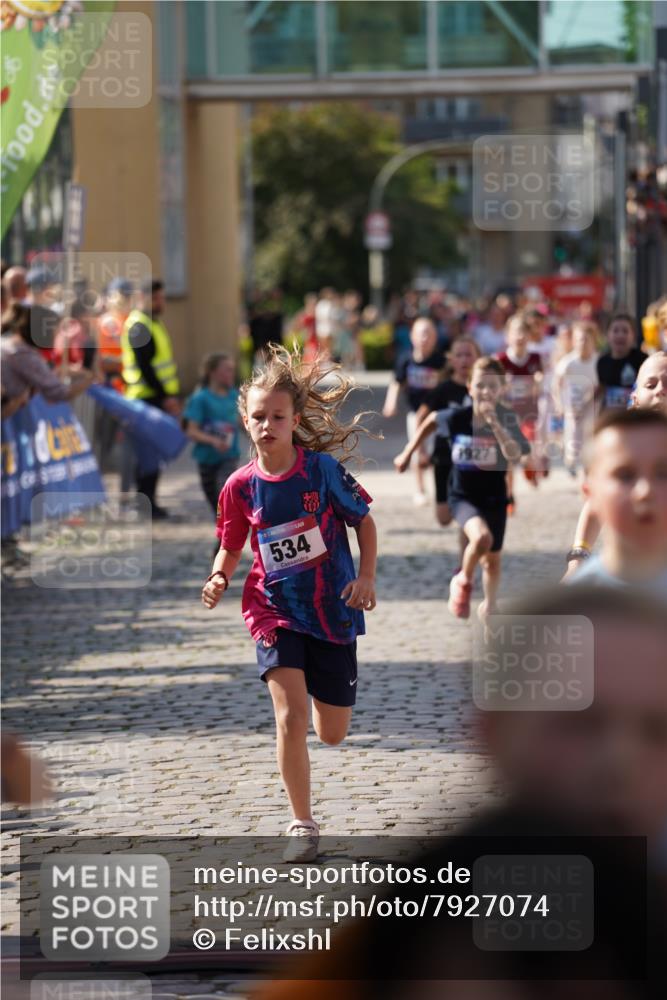 13.06.2025 - Holstenköstenlauf Felixshl http://msf.ph/oto/7927074 13.06.2025 16:51:17 Laufen 56, 91, 396, 414, 416, 534, 552, 799, 804, 932, 1258, 1259, 1407, 1430, 1809, 1927 meine-sportfotos.de