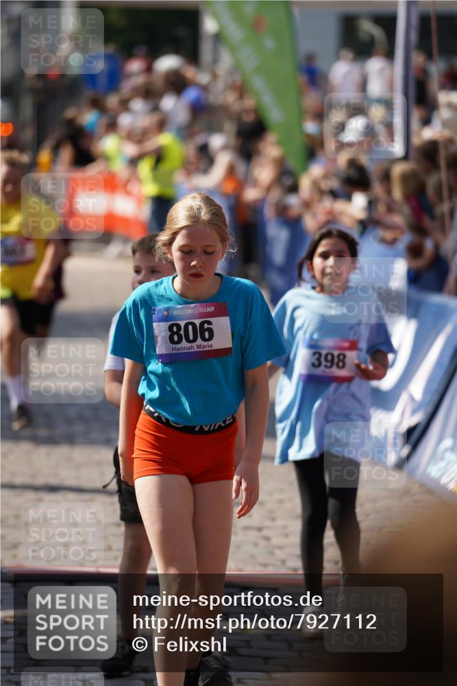 13.06.2025 - Holstenköstenlauf Felixshl http://msf.ph/oto/7927112 13.06.2025 16:51:36 Laufen 15, 69, 127, 136, 259, 398, 662, 806, 813, 937, 1166, 1807, 1824 meine-sportfotos.de