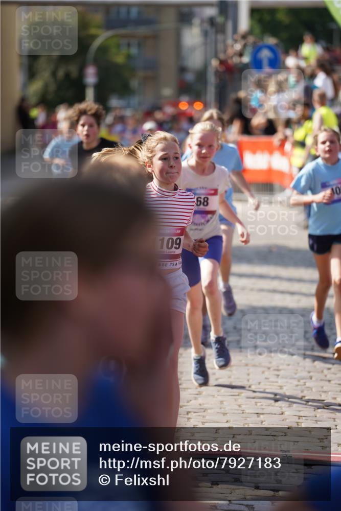 13.06.2025 - Holstenköstenlauf Felixshl http://msf.ph/oto/7927183 13.06.2025 16:52:11 Laufen 68, 395, 397, 400, 405, 798, 814, 1040, 1109, 1111, 1883 meine-sportfotos.de