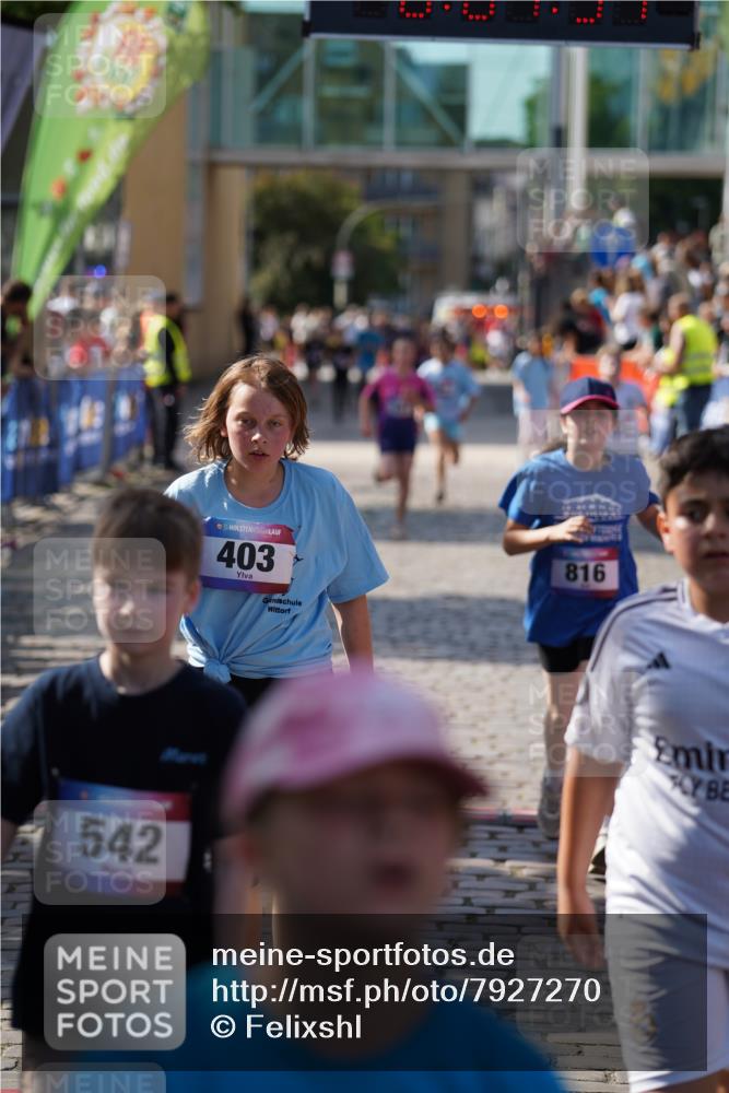 13.06.2025 - Holstenköstenlauf Felixshl http://msf.ph/oto/7927270 13.06.2025 16:52:50 Laufen 257, 403, 551, 797, 816, 931, 1253 meine-sportfotos.de