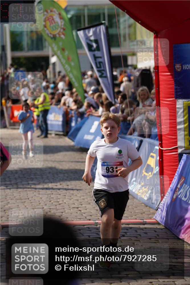 13.06.2025 - Holstenköstenlauf Felixshl http://msf.ph/oto/7927285 13.06.2025 16:52:56 Laufen 88, 551, 554, 931, 1254, 1257, 1835 meine-sportfotos.de
