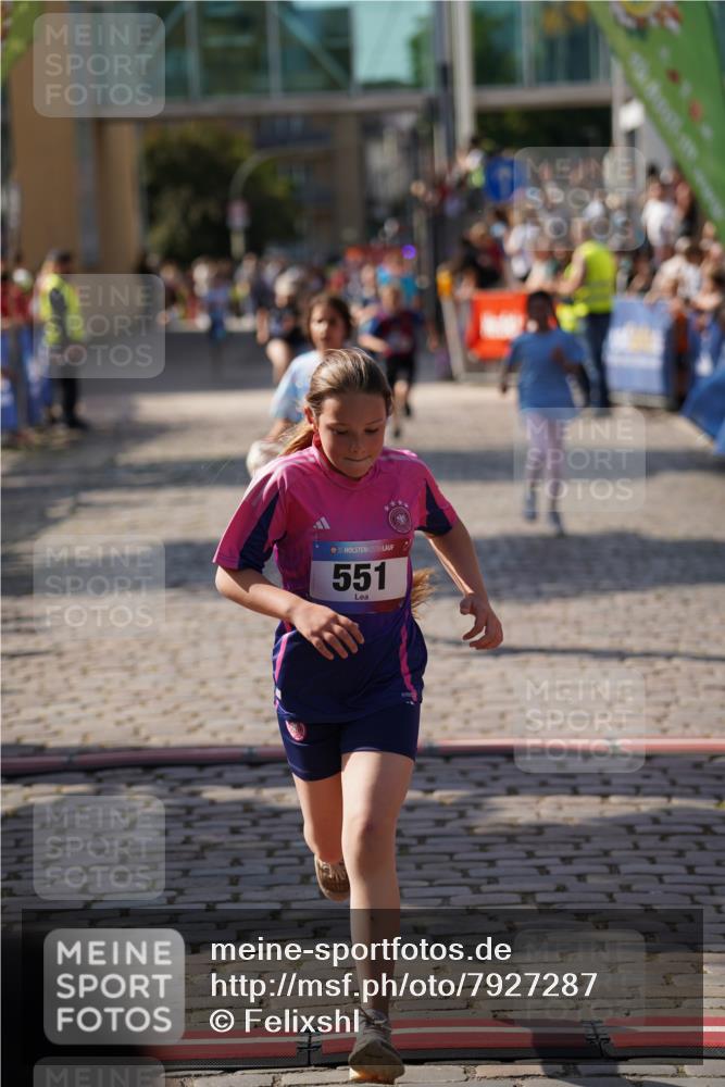 13.06.2025 - Holstenköstenlauf Felixshl http://msf.ph/oto/7927287 13.06.2025 16:52:57 Laufen 88, 551, 554, 931, 1254, 1257, 1835 meine-sportfotos.de
