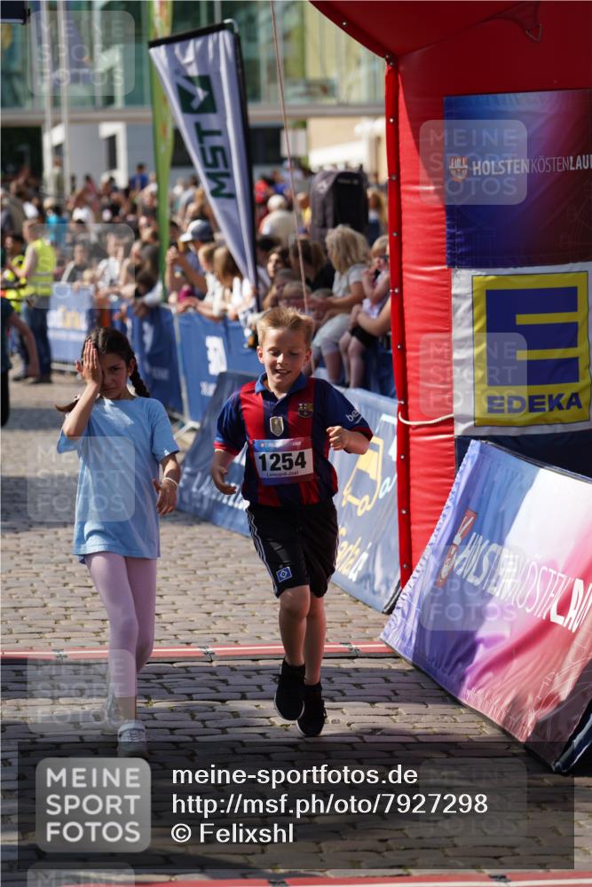 13.06.2025 - Holstenköstenlauf Felixshl http://msf.ph/oto/7927298 13.06.2025 16:53:01 Laufen 88, 258, 554, 808, 1254, 1257, 1835 meine-sportfotos.de
