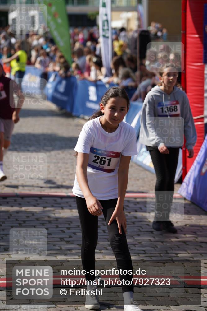 13.06.2025 - Holstenköstenlauf Felixshl http://msf.ph/oto/7927323 13.06.2025 16:53:16 Laufen 138, 261, 410, 928, 1368 meine-sportfotos.de