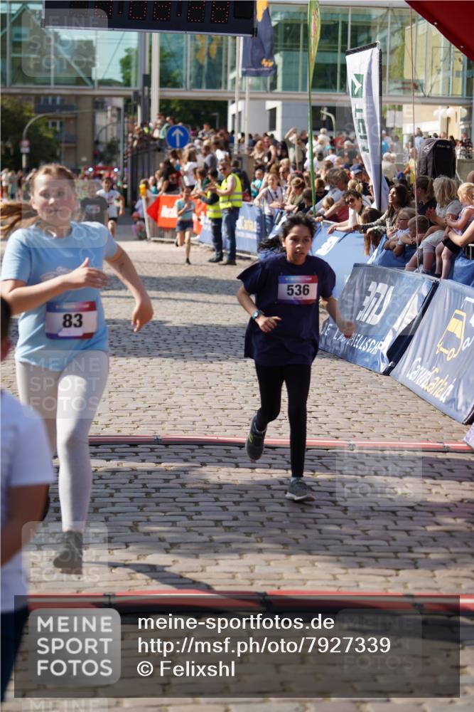 13.06.2025 - Holstenköstenlauf Felixshl http://msf.ph/oto/7927339 13.06.2025 16:53:27 Laufen 269, 410, 536, 1907, 1908 meine-sportfotos.de