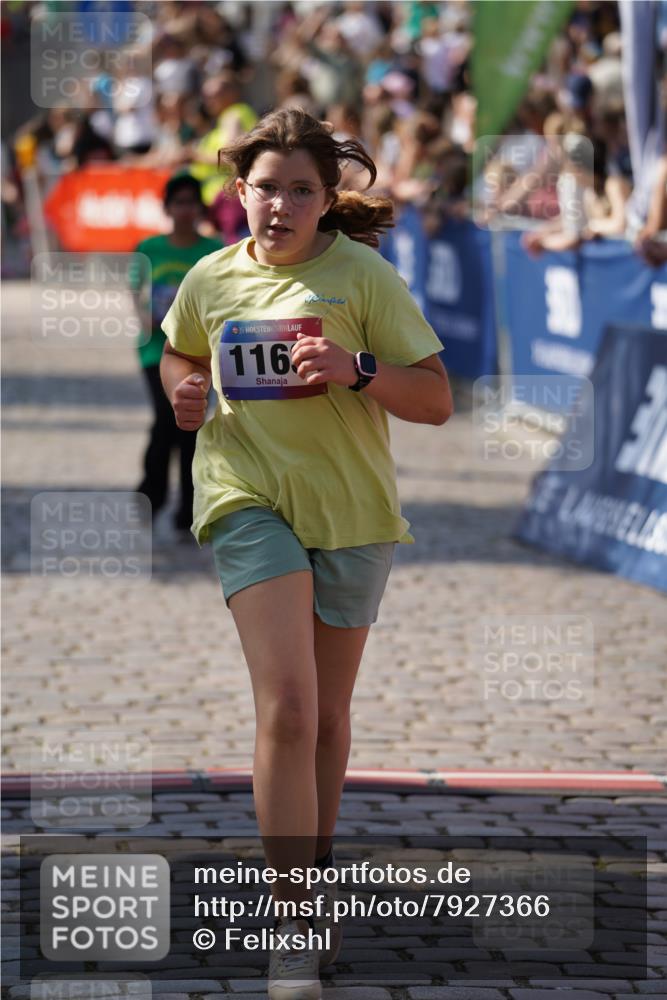 13.06.2025 - Holstenköstenlauf Felixshl http://msf.ph/oto/7927366 13.06.2025 16:53:38 Laufen 134, 269, 661, 941, 1107, 1163 meine-sportfotos.de