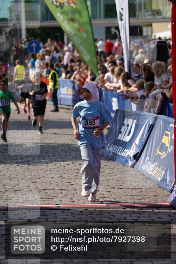 13.06.2025 - Holstenköstenlauf Felixshl http://msf.ph/oto/7927398 13.06.2025 16:53:57 Laufen 393, 1114, 1122, 1369, 1370, 1831 meine-sportfotos.de