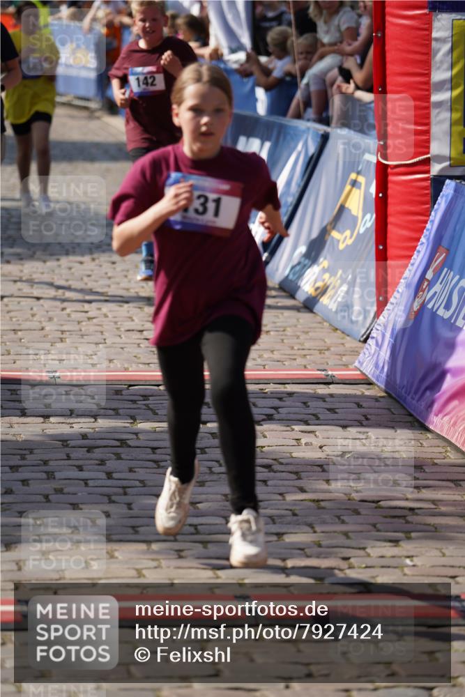 13.06.2025 - Holstenköstenlauf Felixshl http://msf.ph/oto/7927424 13.06.2025 16:54:08 Laufen 131, 142, 556, 663, 1249, 1369, 1370, 1831 meine-sportfotos.de