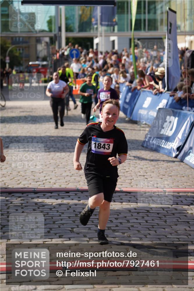 13.06.2025 - Holstenköstenlauf Felixshl http://msf.ph/oto/7927461 13.06.2025 16:54:28 Laufen 547, 1255, 1256 meine-sportfotos.de