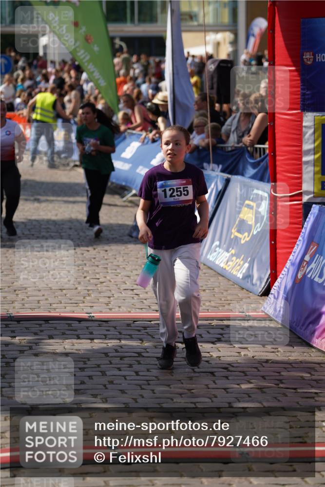 13.06.2025 - Holstenköstenlauf Felixshl http://msf.ph/oto/7927466 13.06.2025 16:54:30 Laufen 1255, 1256 meine-sportfotos.de