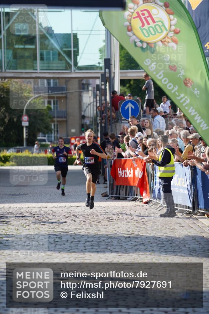 13.06.2025 - Holstenköstenlauf Felixshl http://msf.ph/oto/7927691 13.06.2025 17:47:58 Laufen 2176, 3967 meine-sportfotos.de