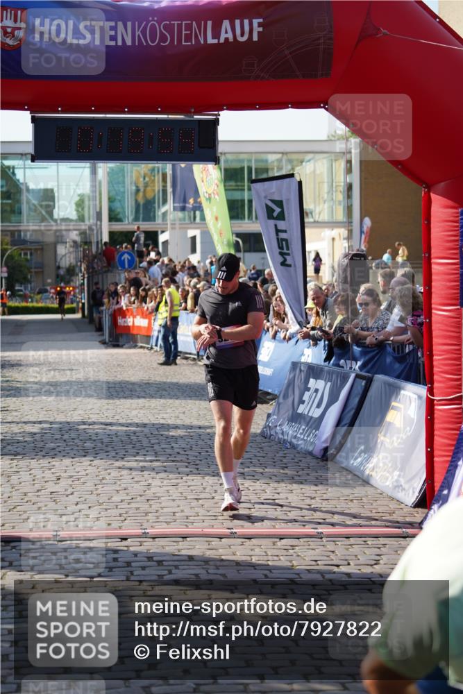 13.06.2025 - Holstenköstenlauf Felixshl http://msf.ph/oto/7927822 13.06.2025 17:49:55 Laufen 2595, 3271 meine-sportfotos.de