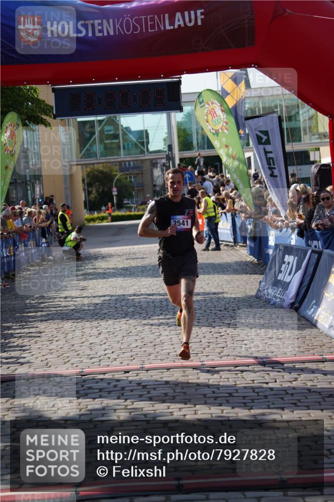 13.06.2025 - Holstenköstenlauf Felixshl http://msf.ph/oto/7927828 13.06.2025 17:50:10 Laufen 2541 meine-sportfotos.de