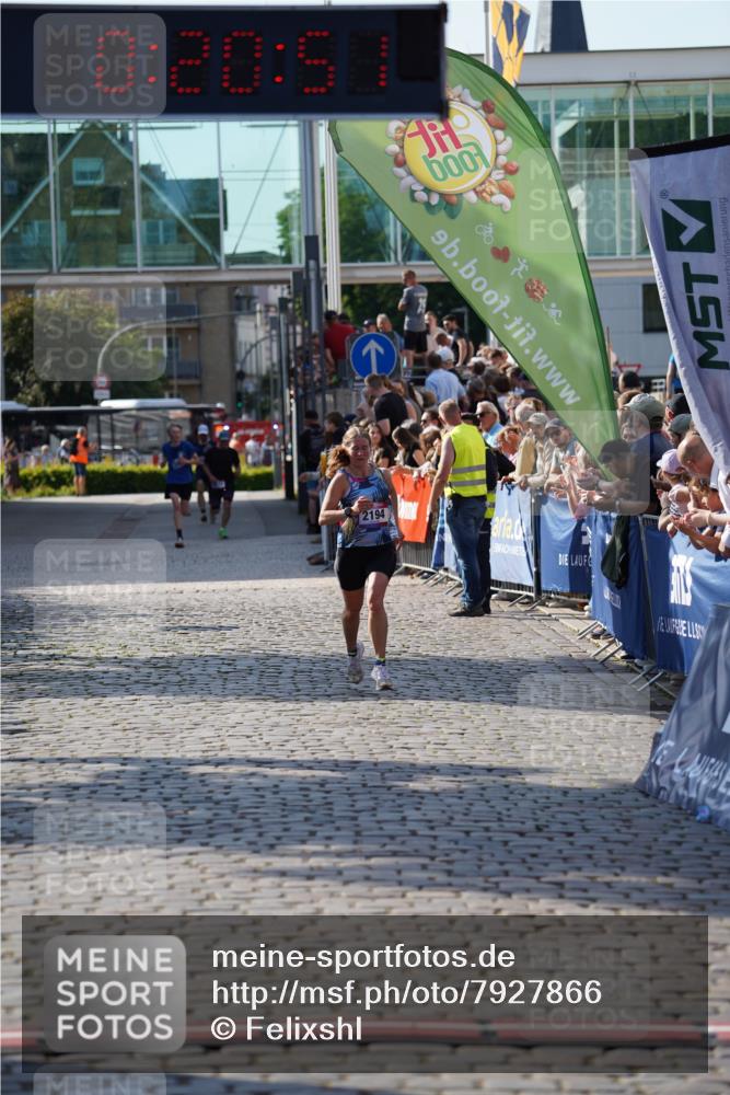 13.06.2025 - Holstenköstenlauf Felixshl http://msf.ph/oto/7927866 13.06.2025 17:50:53 Laufen 2194, 2648 meine-sportfotos.de