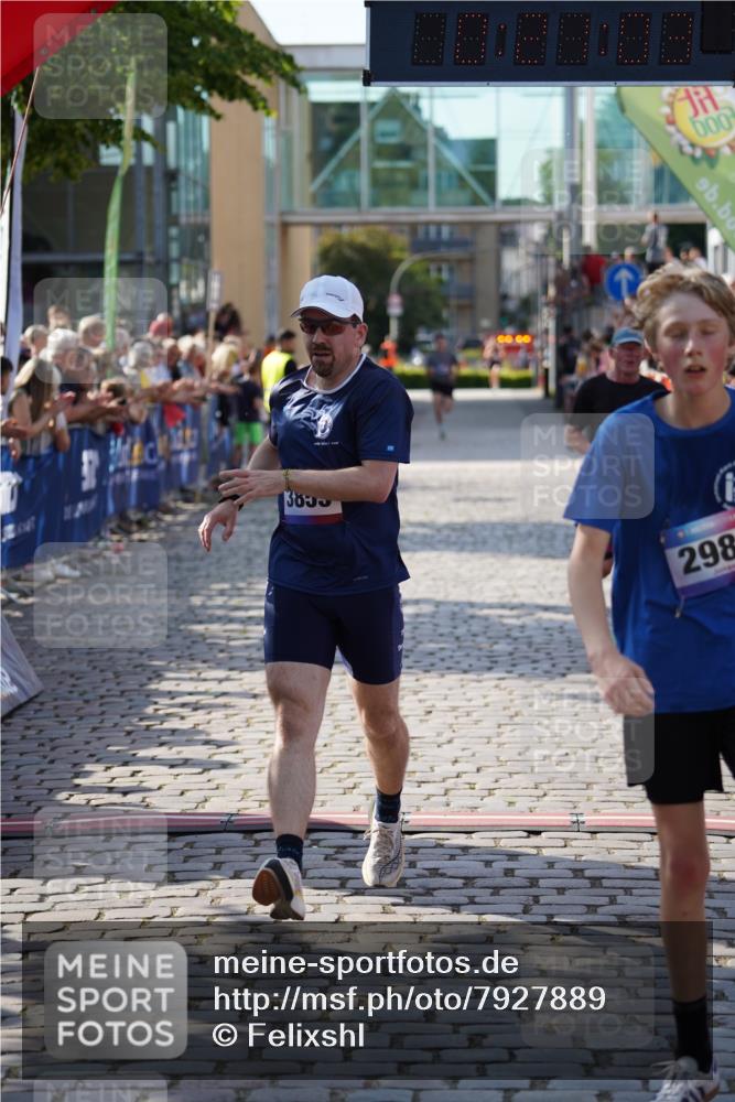 13.06.2025 - Holstenköstenlauf Felixshl http://msf.ph/oto/7927889 13.06.2025 17:51:04 Laufen 2431, 2988, 3855 meine-sportfotos.de