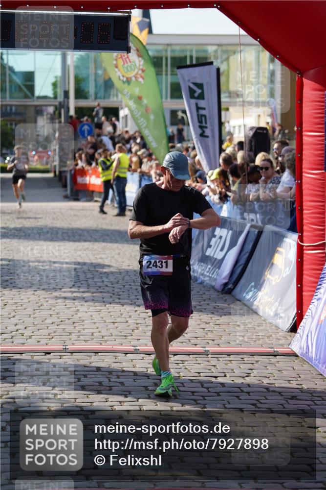 13.06.2025 - Holstenköstenlauf Felixshl http://msf.ph/oto/7927898 13.06.2025 17:51:07 Laufen 2431, 2988, 3855, 3894 meine-sportfotos.de