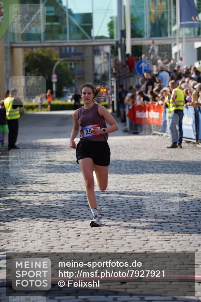 13.06.2025 - Holstenköstenlauf Felixshl http://msf.ph/oto/7927921 13.06.2025 17:51:23 Laufen 2540 meine-sportfotos.de