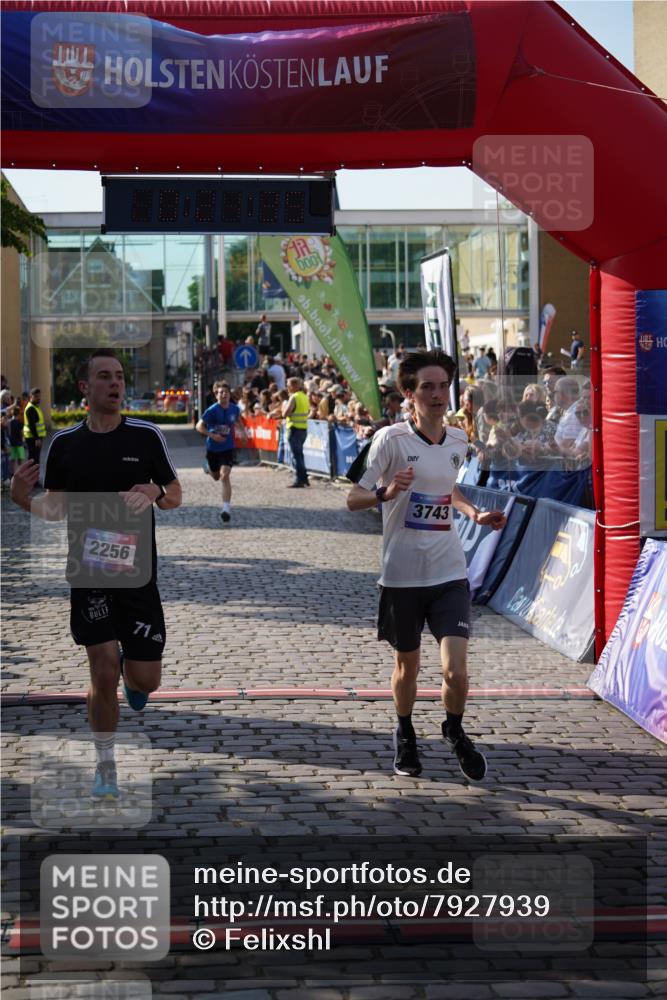 13.06.2025 - Holstenköstenlauf Felixshl http://msf.ph/oto/7927939 13.06.2025 17:51:36 Laufen 2256, 3011, 3743 meine-sportfotos.de