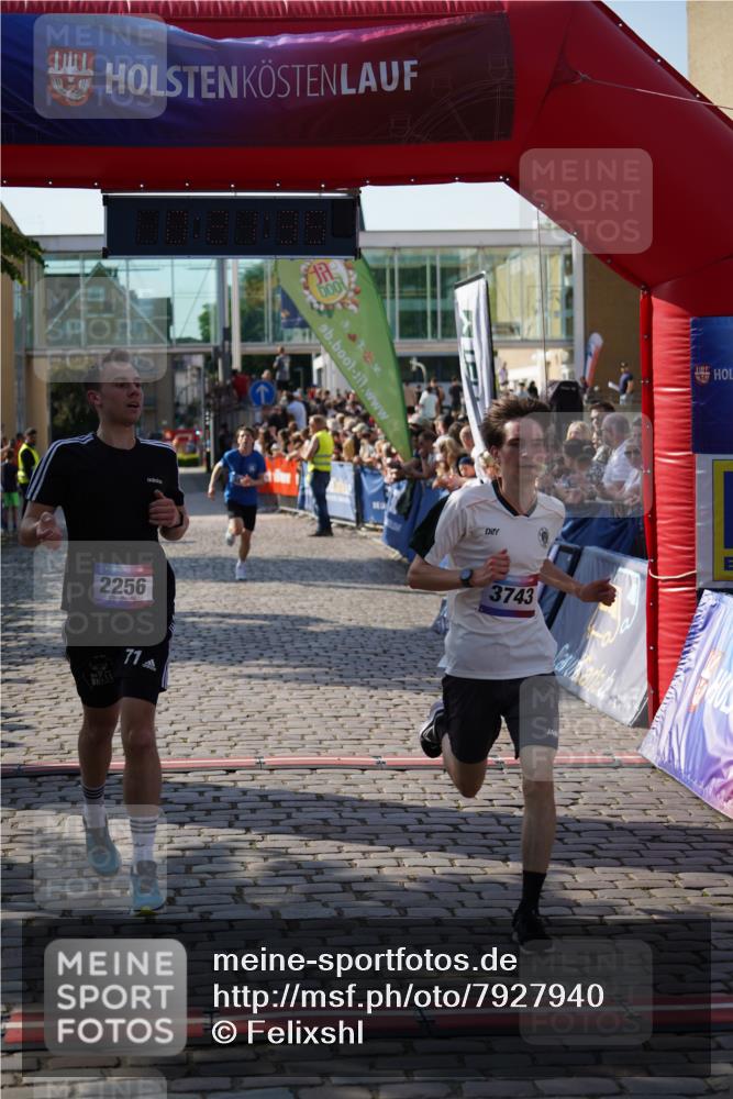 13.06.2025 - Holstenköstenlauf Felixshl http://msf.ph/oto/7927940 13.06.2025 17:51:36 Laufen 2256, 3011, 3743 meine-sportfotos.de