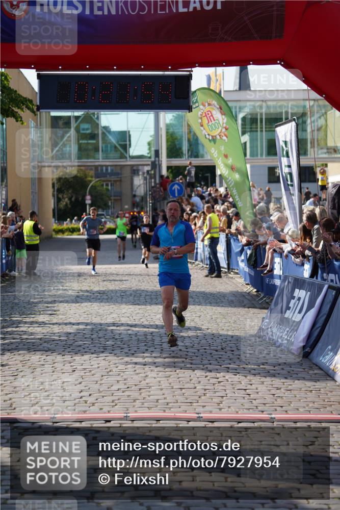 13.06.2025 - Holstenköstenlauf Felixshl http://msf.ph/oto/7927954 13.06.2025 17:51:55 Laufen 2591, 3833 meine-sportfotos.de