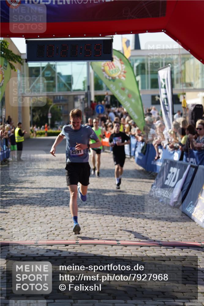 13.06.2025 - Holstenköstenlauf Felixshl http://msf.ph/oto/7927968 13.06.2025 17:52:00 Laufen 2591, 2651, 2709, 3581, 3833 meine-sportfotos.de