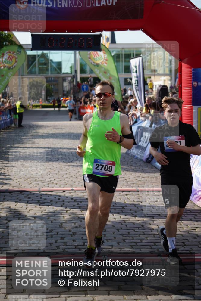 13.06.2025 - Holstenköstenlauf Felixshl http://msf.ph/oto/7927975 13.06.2025 17:52:04 Laufen 2591, 2651, 2709, 3581, 3929 meine-sportfotos.de
