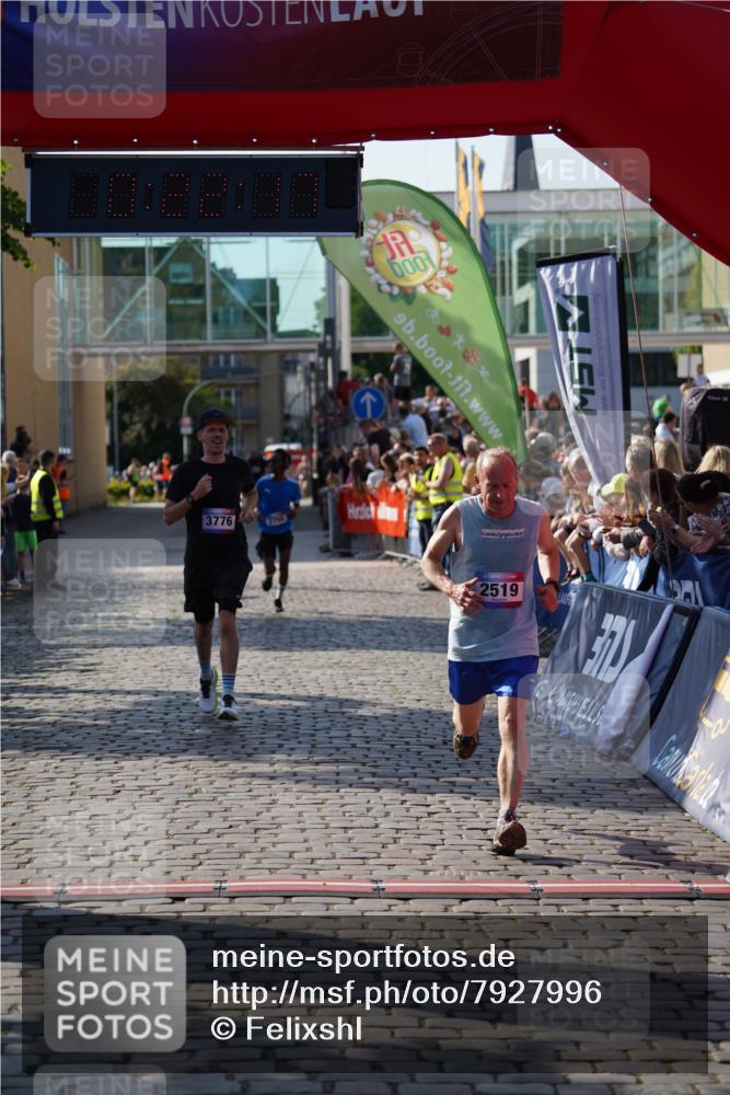 13.06.2025 - Holstenköstenlauf Felixshl http://msf.ph/oto/7927996 13.06.2025 17:52:18 Laufen 2304, 2519, 2876, 3756, 3776 meine-sportfotos.de