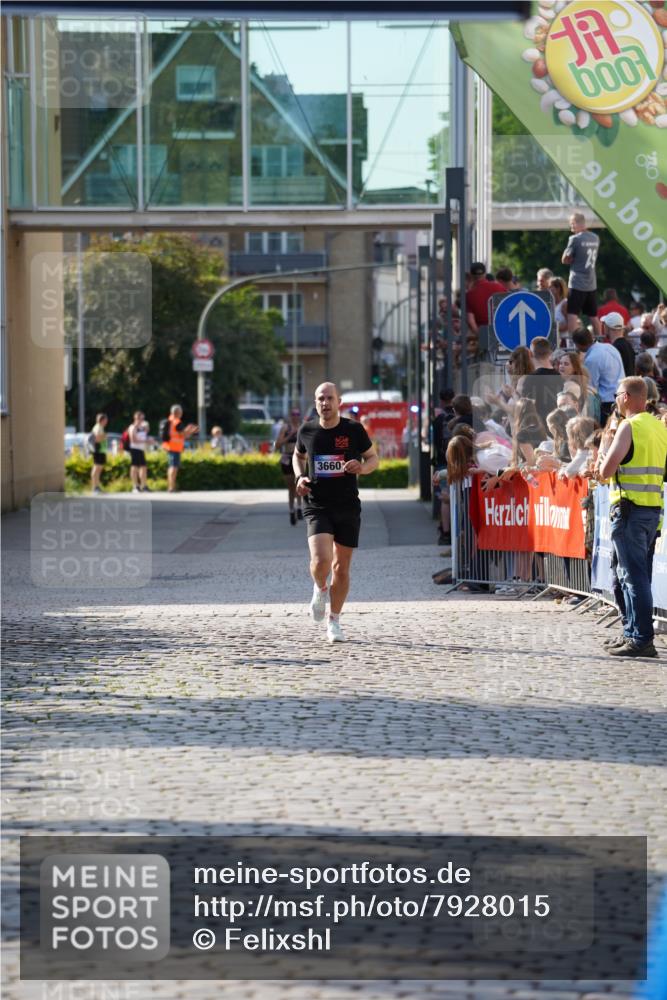13.06.2025 - Holstenköstenlauf Felixshl http://msf.ph/oto/7928015 13.06.2025 17:52:27 Laufen 2304, 3660, 3756 meine-sportfotos.de