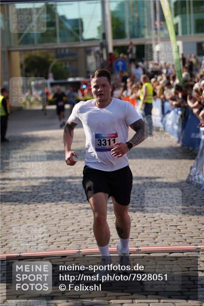 13.06.2025 - Holstenköstenlauf Felixshl http://msf.ph/oto/7928051 13.06.2025 17:52:46 Laufen 2793, 3311, 3958 meine-sportfotos.de