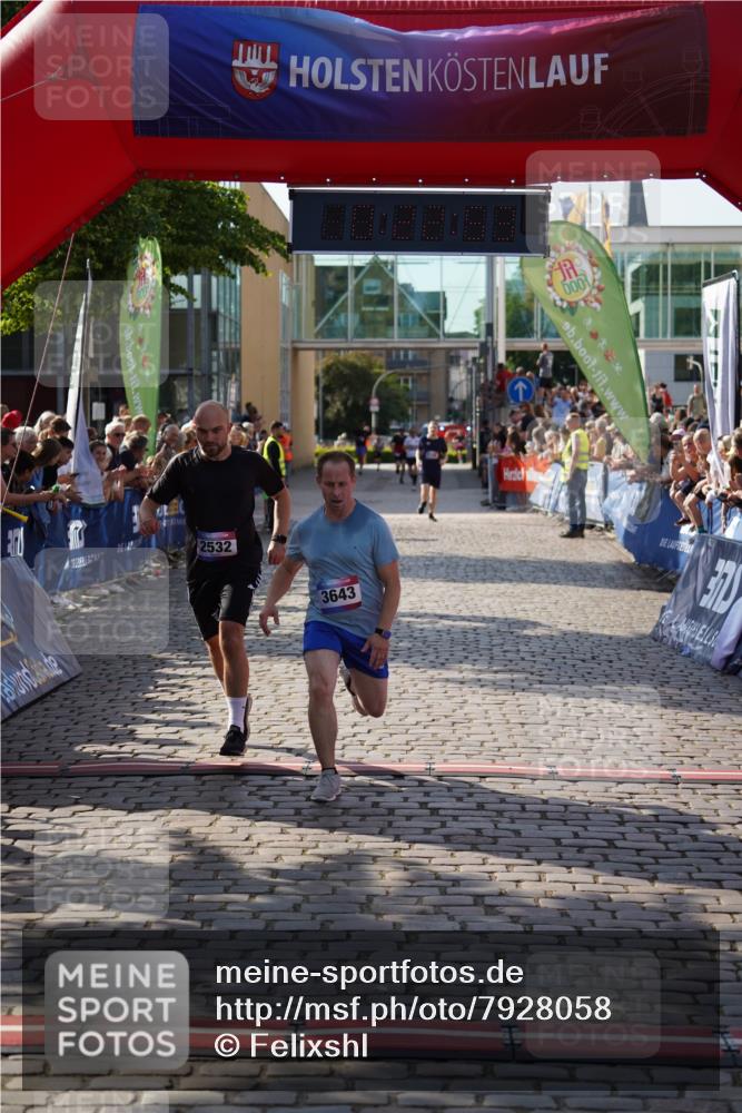 13.06.2025 - Holstenköstenlauf Felixshl http://msf.ph/oto/7928058 13.06.2025 17:52:55 Laufen 2159, 2532, 3643 meine-sportfotos.de