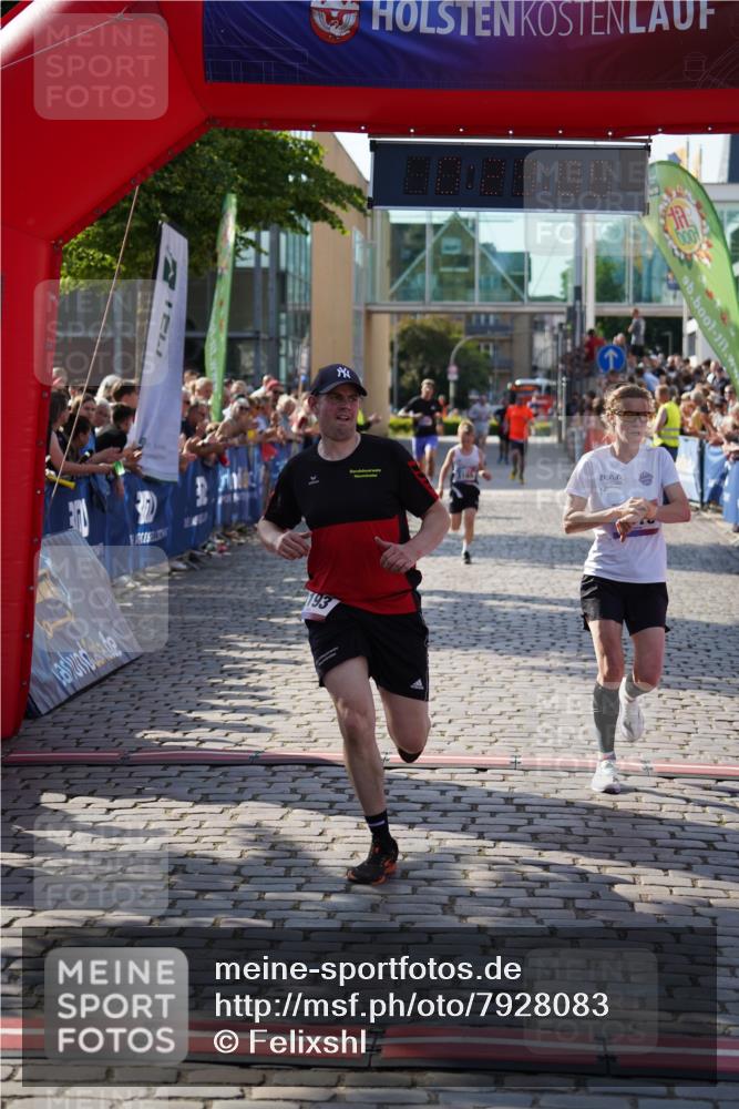 13.06.2025 - Holstenköstenlauf Felixshl http://msf.ph/oto/7928083 13.06.2025 17:53:07 Laufen 2416, 3165, 3193, 3268 meine-sportfotos.de