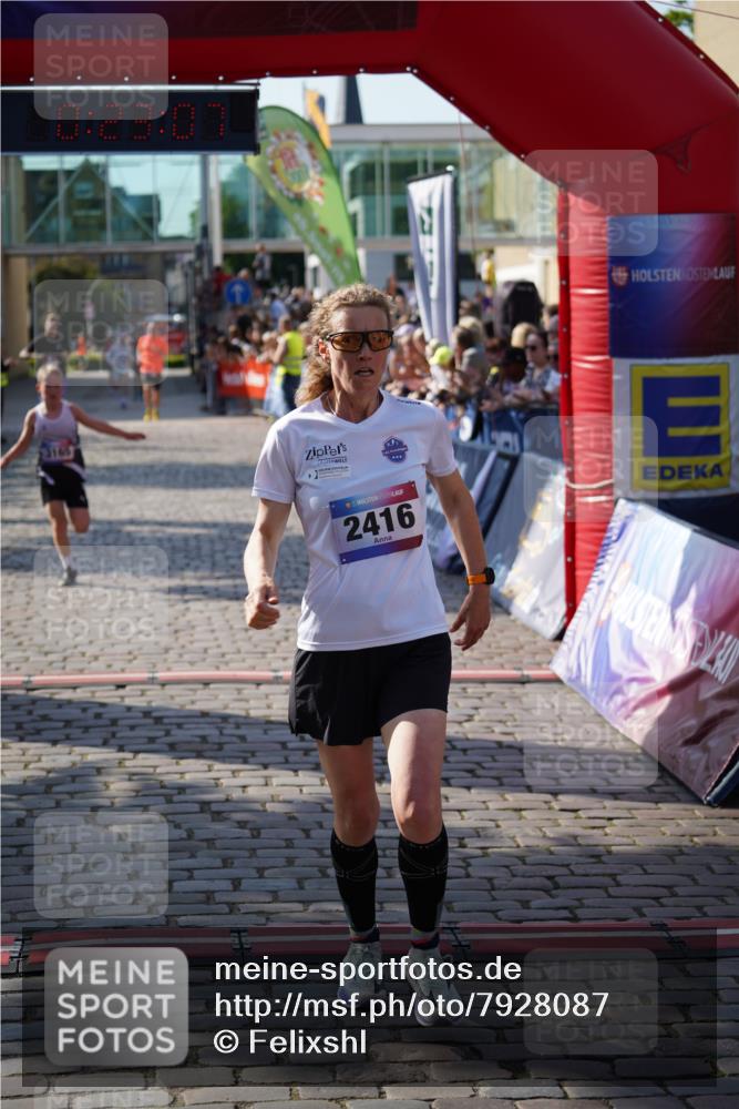 13.06.2025 - Holstenköstenlauf Felixshl http://msf.ph/oto/7928087 13.06.2025 17:53:08 Laufen 2416, 3165, 3193, 3268 meine-sportfotos.de