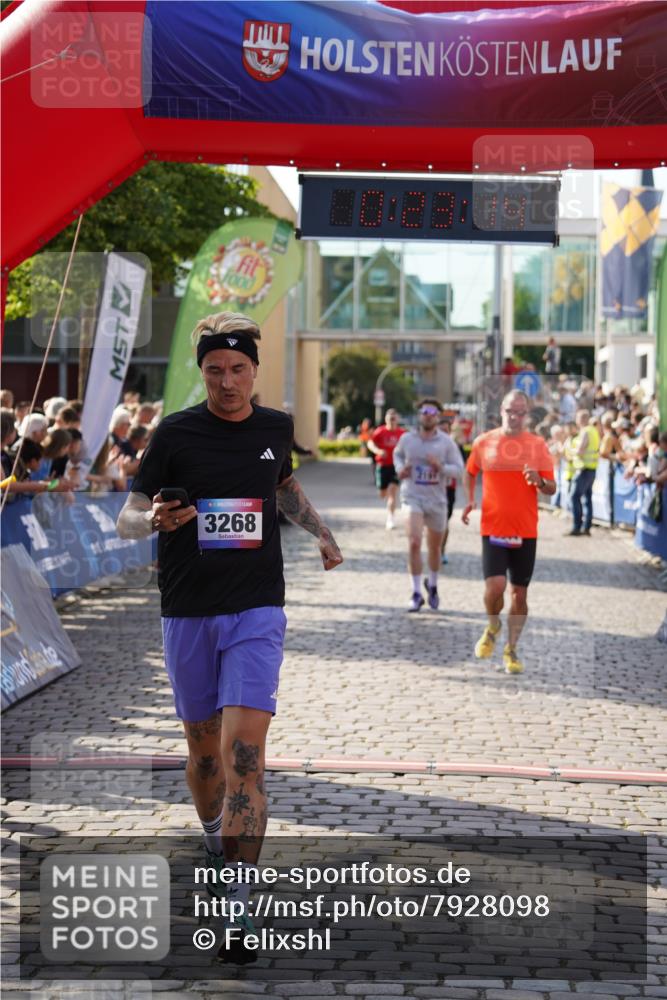 13.06.2025 - Holstenköstenlauf Felixshl http://msf.ph/oto/7928098 13.06.2025 17:53:15 Laufen 2191, 2667, 2705, 3268, 3944 meine-sportfotos.de