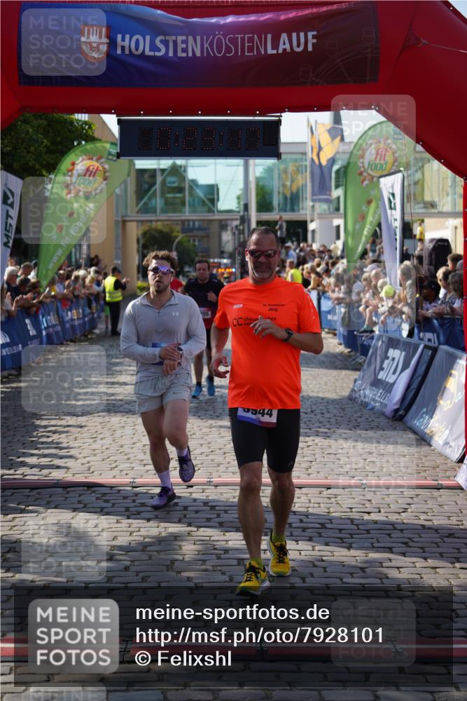 13.06.2025 - Holstenköstenlauf Felixshl http://msf.ph/oto/7928101 13.06.2025 17:53:18 Laufen 2191, 2596, 2667, 2705, 2714, 3268, 3944 meine-sportfotos.de