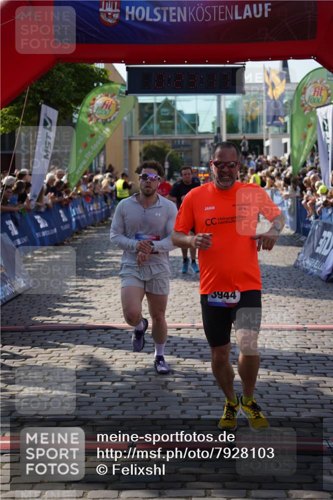 13.06.2025 - Holstenköstenlauf Felixshl http://msf.ph/oto/7928103 13.06.2025 17:53:18 Laufen 2191, 2596, 2667, 2705, 2714, 3268, 3944 meine-sportfotos.de