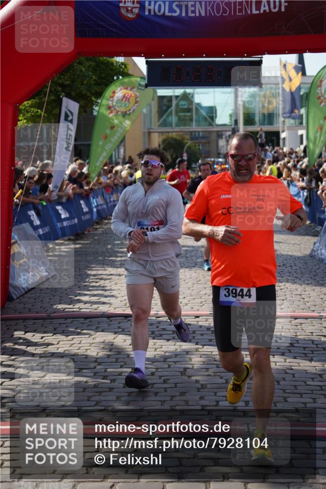 13.06.2025 - Holstenköstenlauf Felixshl http://msf.ph/oto/7928104 13.06.2025 17:53:18 Laufen 2191, 2596, 2667, 2705, 2714, 3268, 3944 meine-sportfotos.de