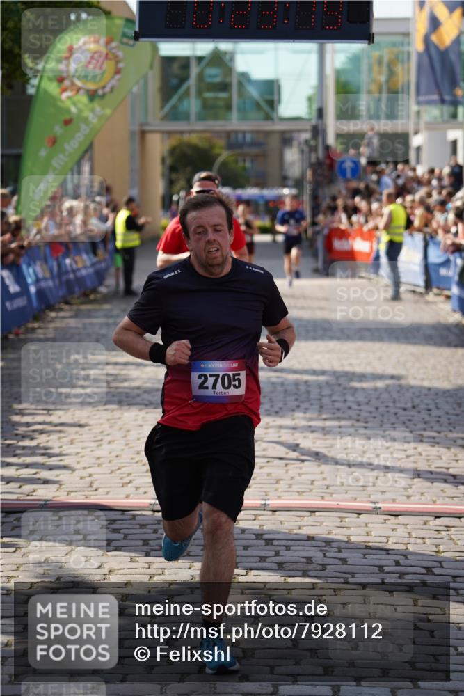 13.06.2025 - Holstenköstenlauf Felixshl http://msf.ph/oto/7928112 13.06.2025 17:53:20 Laufen 2191, 2596, 2597, 2667, 2705, 2714, 3944 meine-sportfotos.de