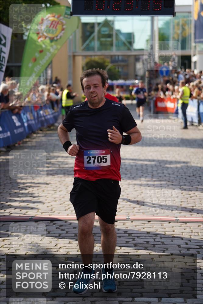 13.06.2025 - Holstenköstenlauf Felixshl http://msf.ph/oto/7928113 13.06.2025 17:53:21 Laufen 2191, 2596, 2597, 2667, 2705, 2714, 3944 meine-sportfotos.de