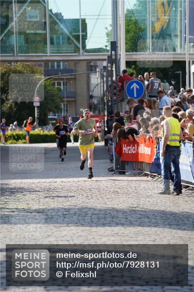 13.06.2025 - Holstenköstenlauf Felixshl http://msf.ph/oto/7928131 13.06.2025 17:53:30 Laufen 2597, 2714, 3759 meine-sportfotos.de