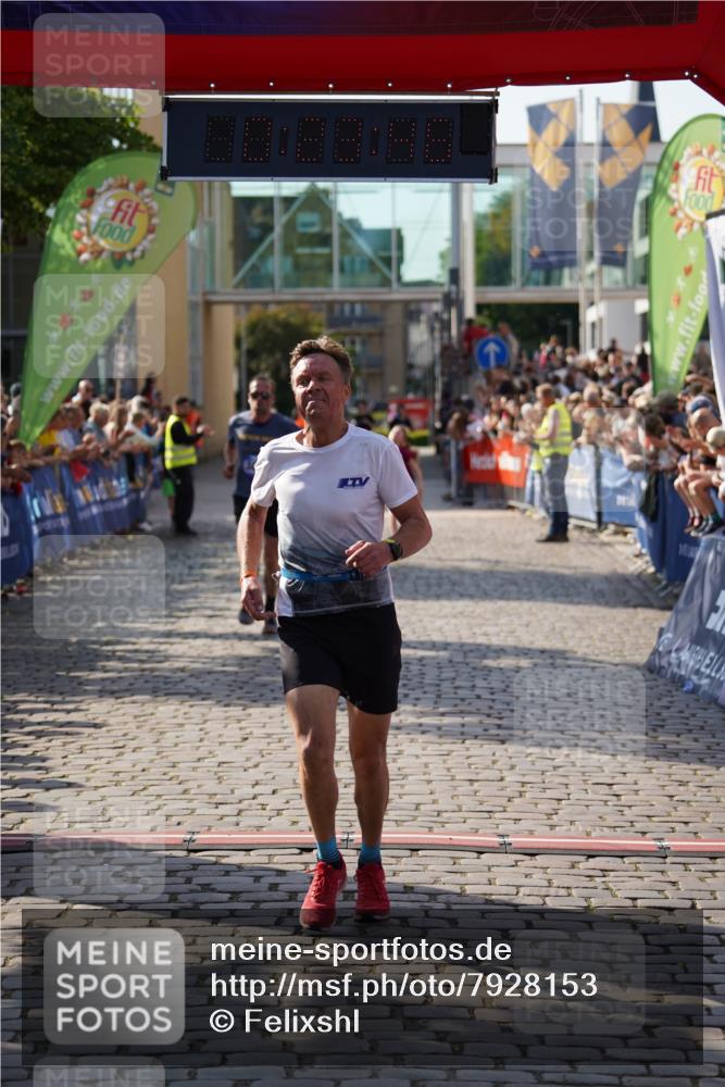 13.06.2025 - Holstenköstenlauf Felixshl http://msf.ph/oto/7928153 13.06.2025 17:53:48 Laufen 2511, 2643, 2654, 3784, 3826 meine-sportfotos.de