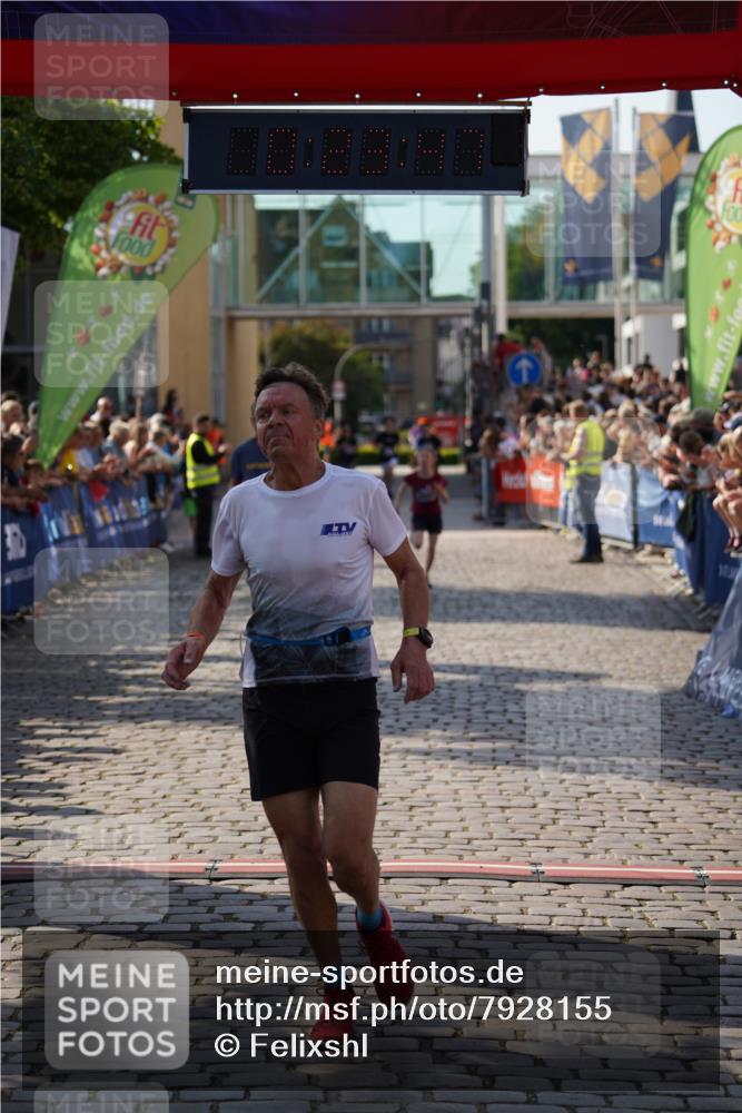 13.06.2025 - Holstenköstenlauf Felixshl http://msf.ph/oto/7928155 13.06.2025 17:53:48 Laufen 2511, 2643, 2654, 3784, 3826 meine-sportfotos.de